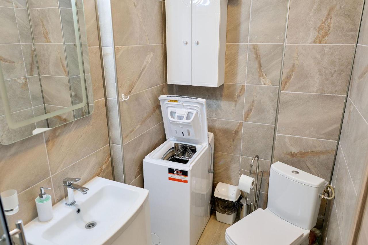 Moon Sea View Apartment - Spa N Pools Resort Mamaia Exterior photo